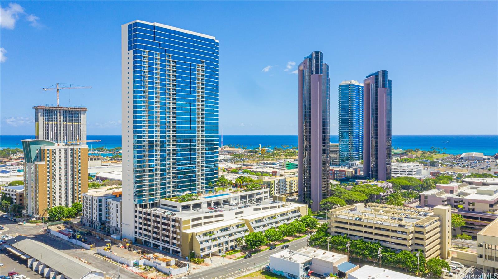 Keauhou Place condo # 807, Honolulu, Hawaii - photo 19 of 25