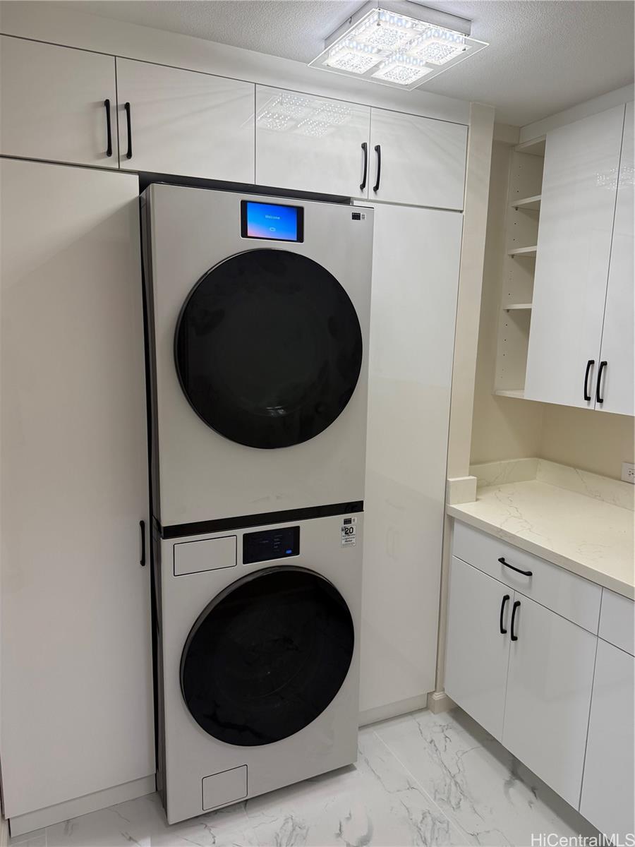 555 University Ave Honolulu - Rental - photo 16 of 21