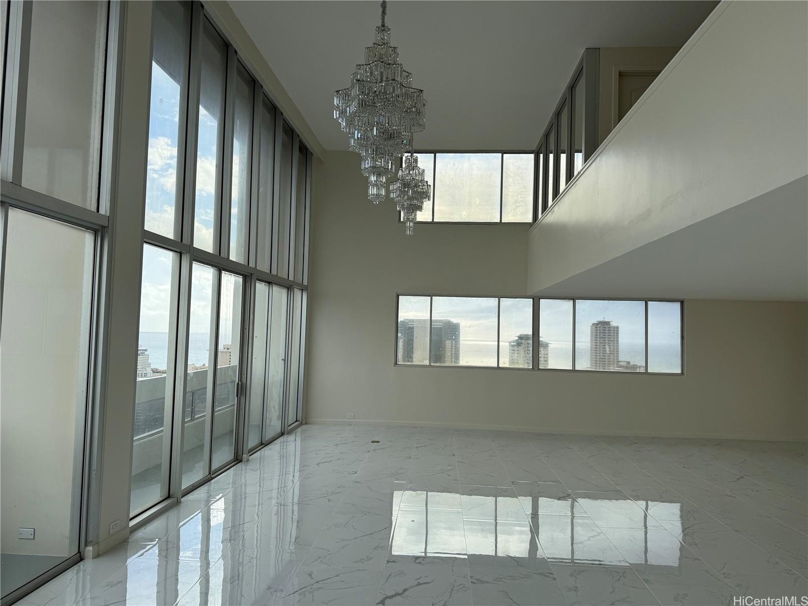 555 University Ave Honolulu - Rental - photo 9 of 21