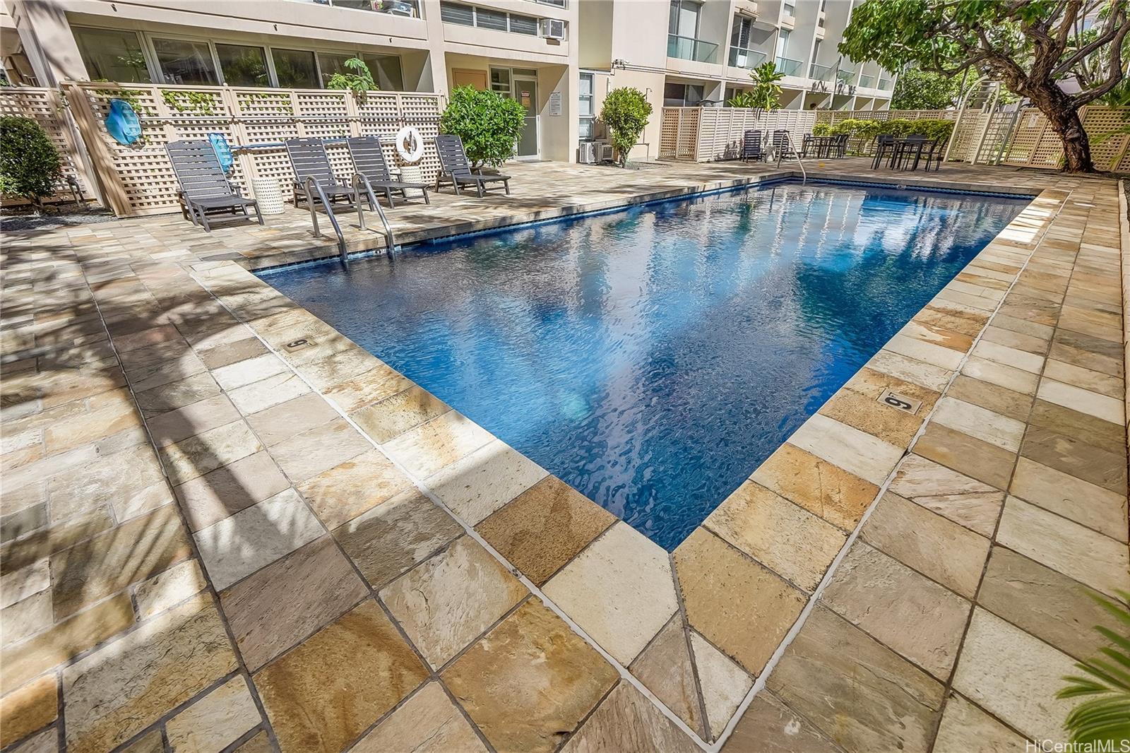 Ala Wai Plaza Skyrise condo # 1706, Honolulu, Hawaii - photo 15 of 16