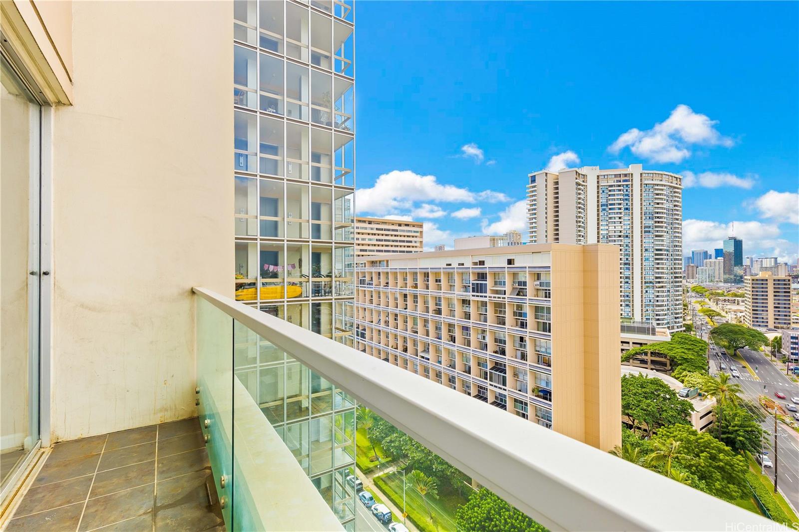 Ala Wai Plaza Skyrise condo # 1904, Honolulu, Hawaii - photo 14 of 25