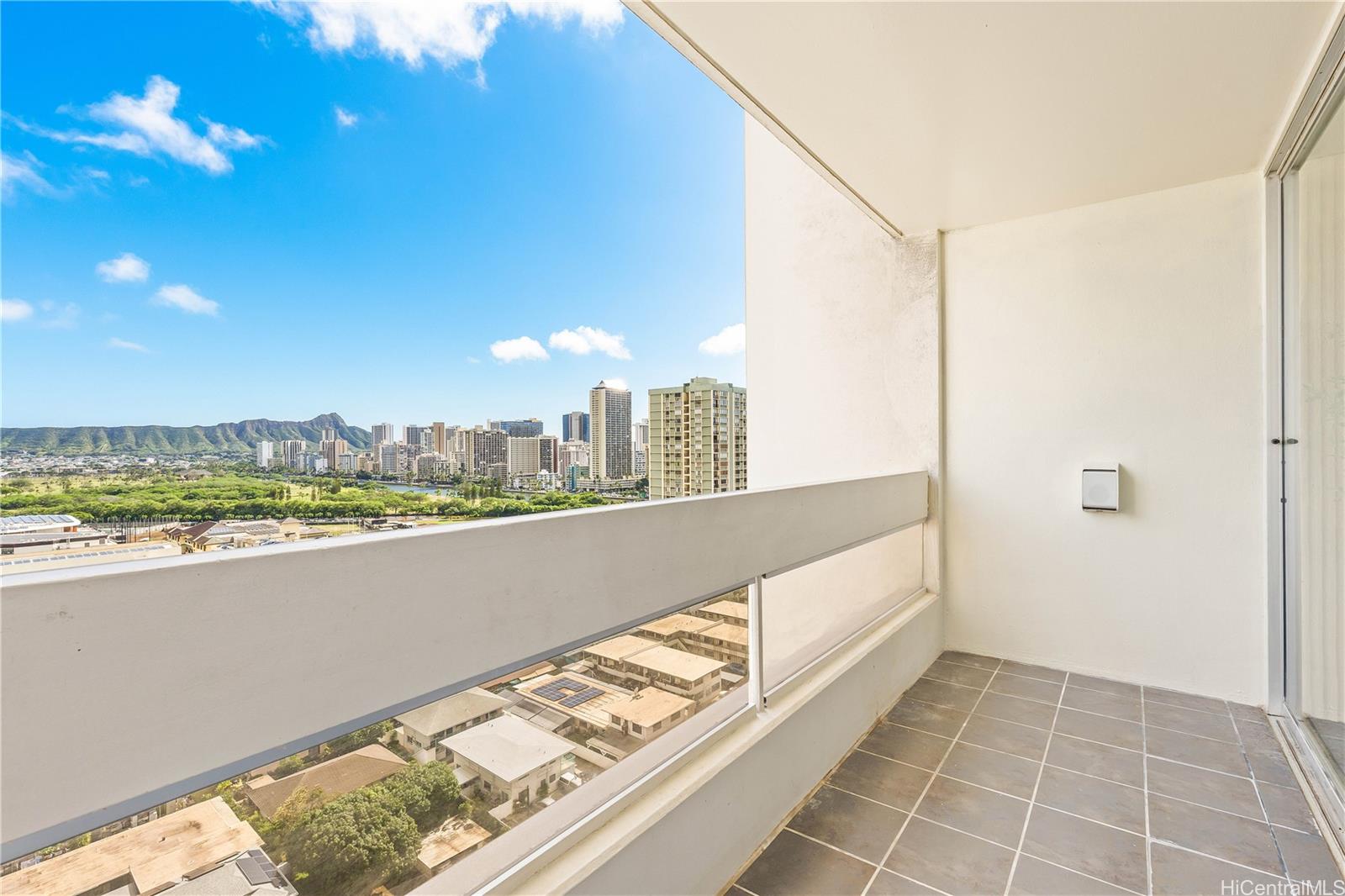Ala Wai Plaza Skyrise condo # 1904, Honolulu, Hawaii - photo 17 of 25