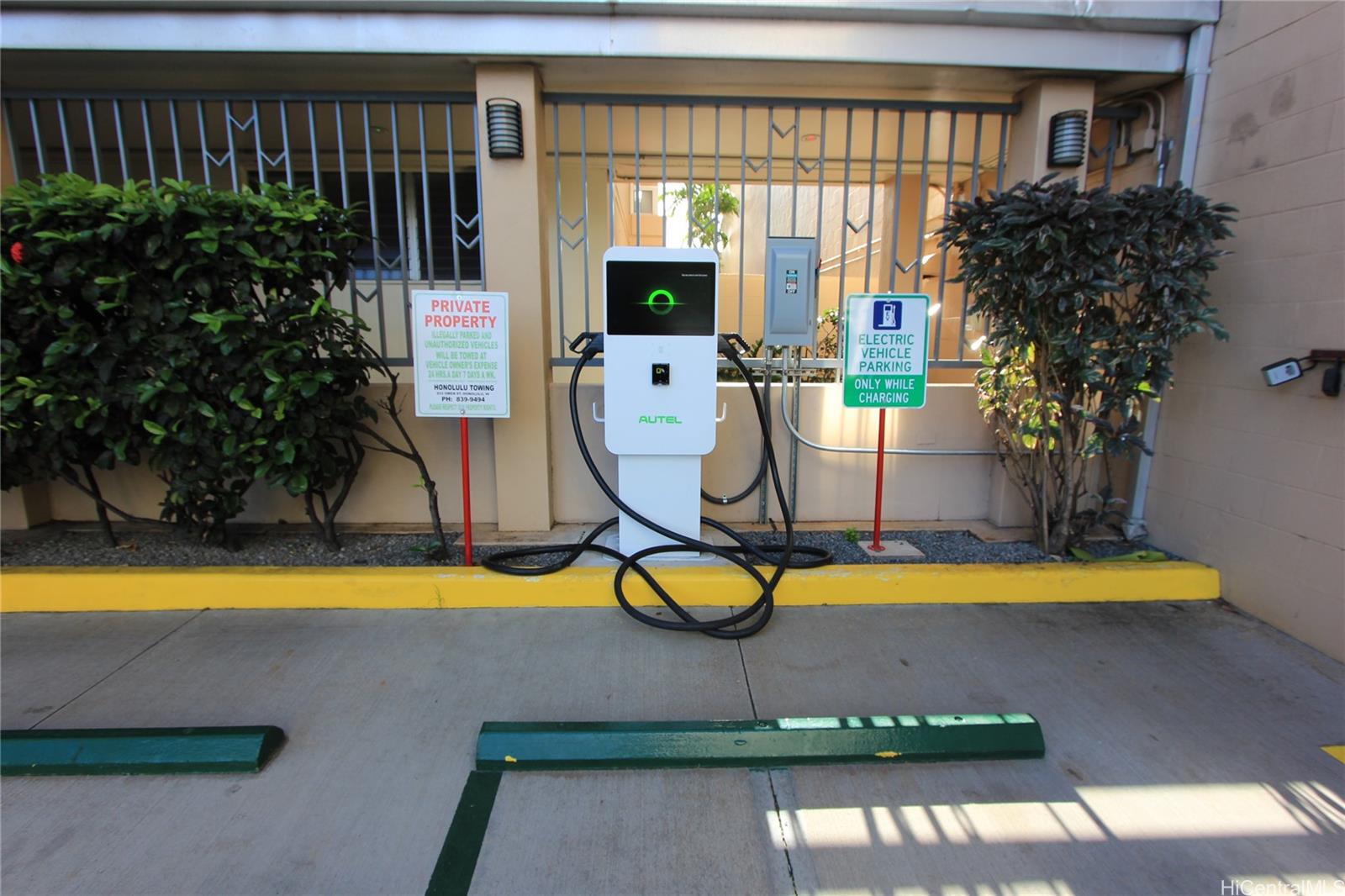 Ala Wai Plaza Skyrise condo # 2502, Honolulu, Hawaii - photo 16 of 16