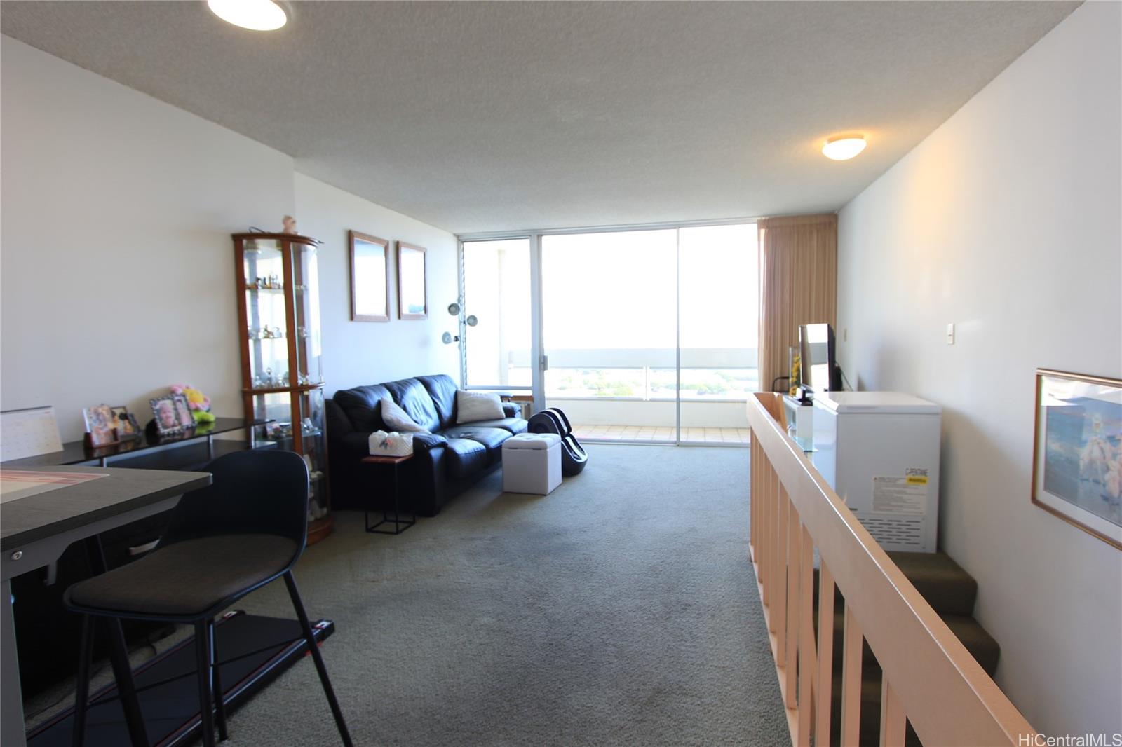 Ala Wai Plaza Skyrise condo # 2502, Honolulu, Hawaii - photo 5 of 16