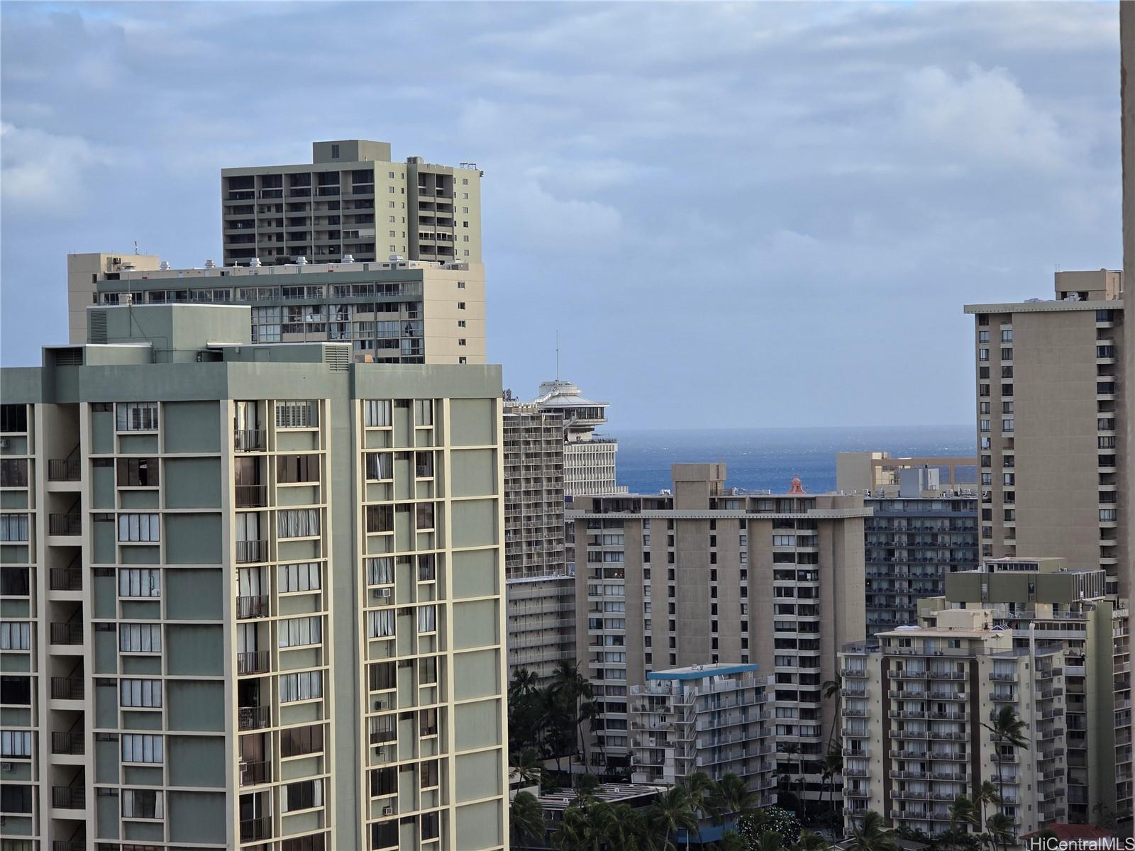 Ala Wai Plaza Skyrise condo # 2505, Honolulu, Hawaii - photo 2 of 25