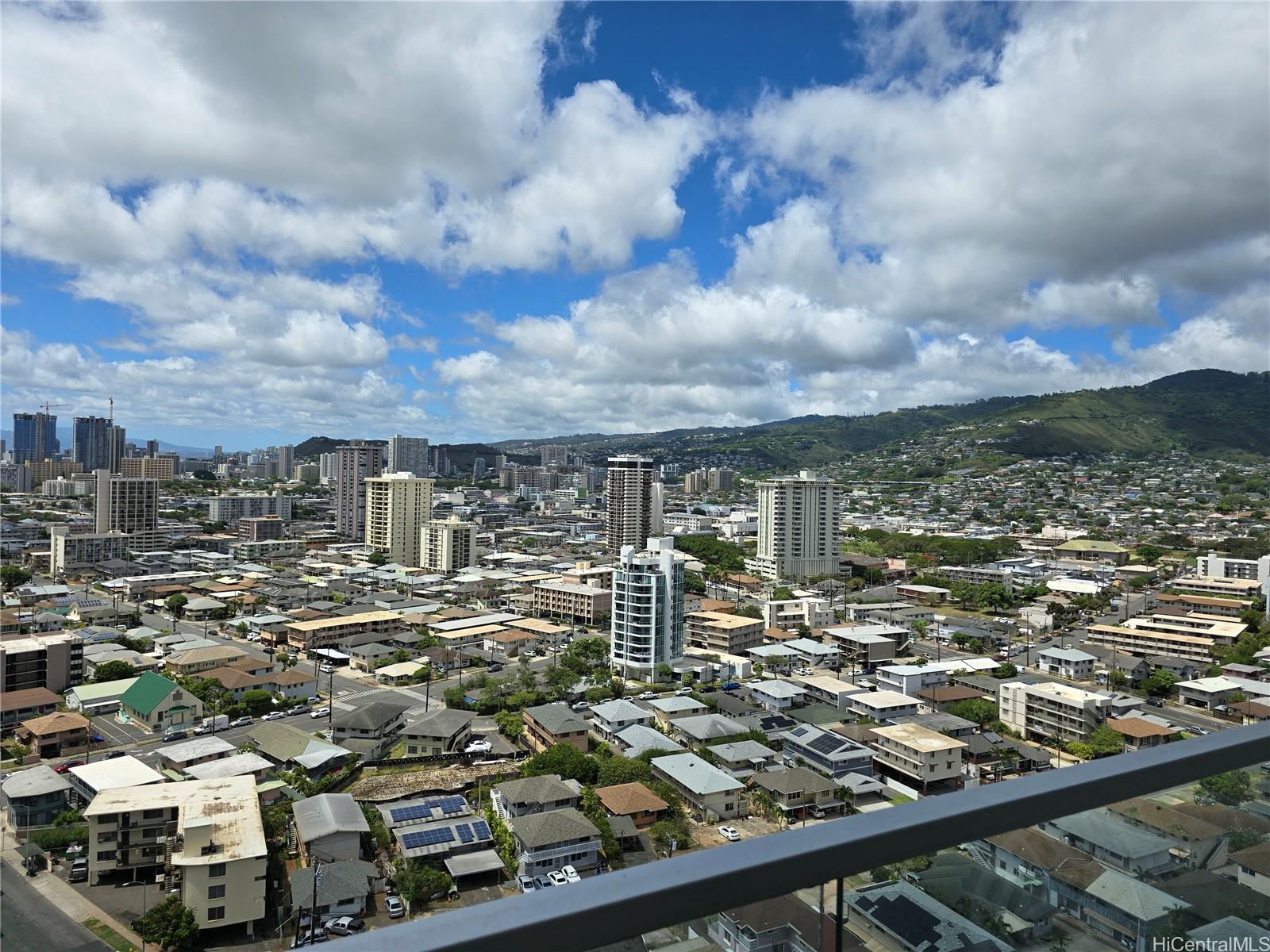 Ala Wai Plaza Skyrise condo # 2505, Honolulu, Hawaii - photo 14 of 25