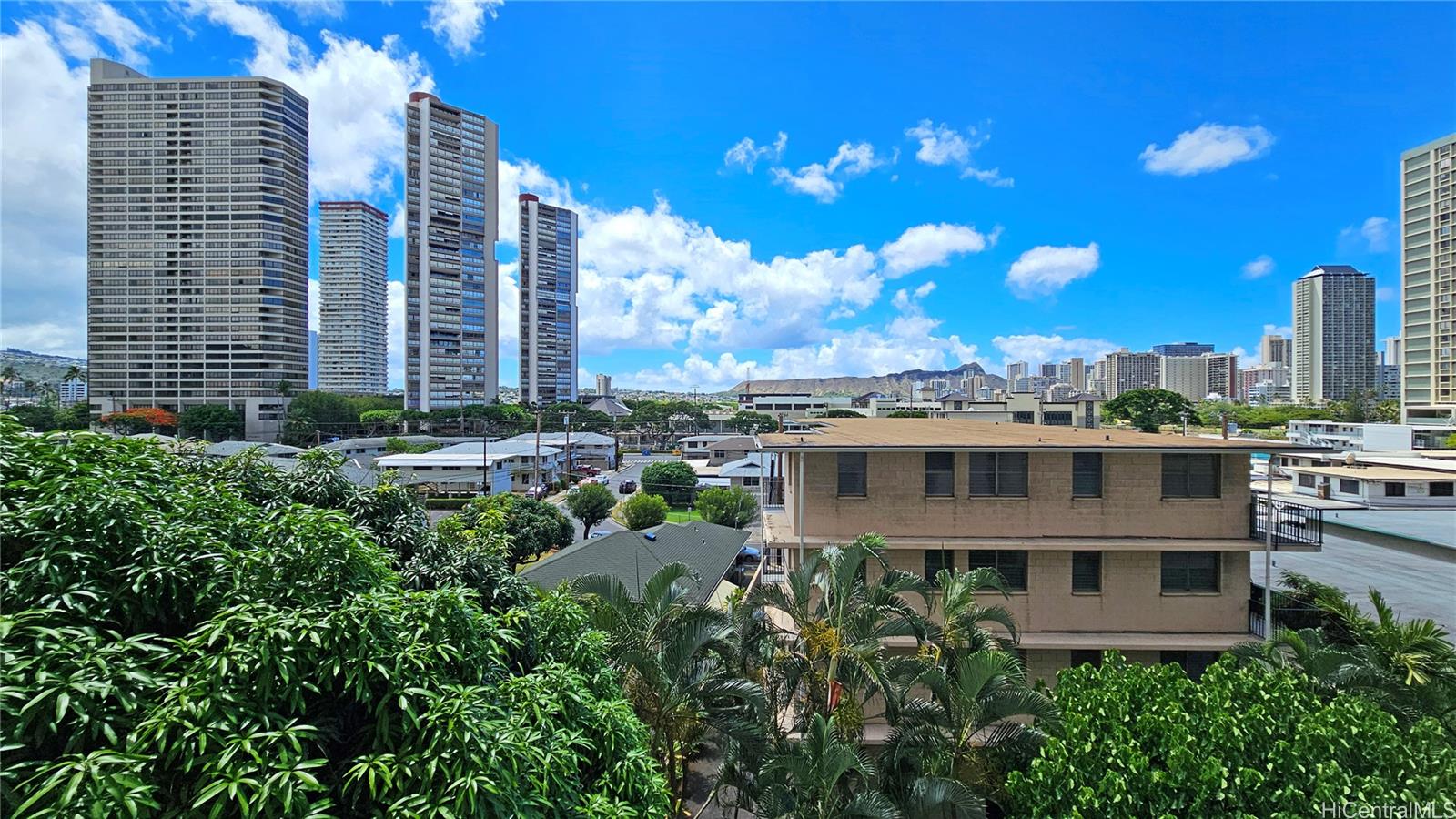 Ala Wai Plaza Skyrise condo # 403, Honolulu, Hawaii - photo 16 of 22