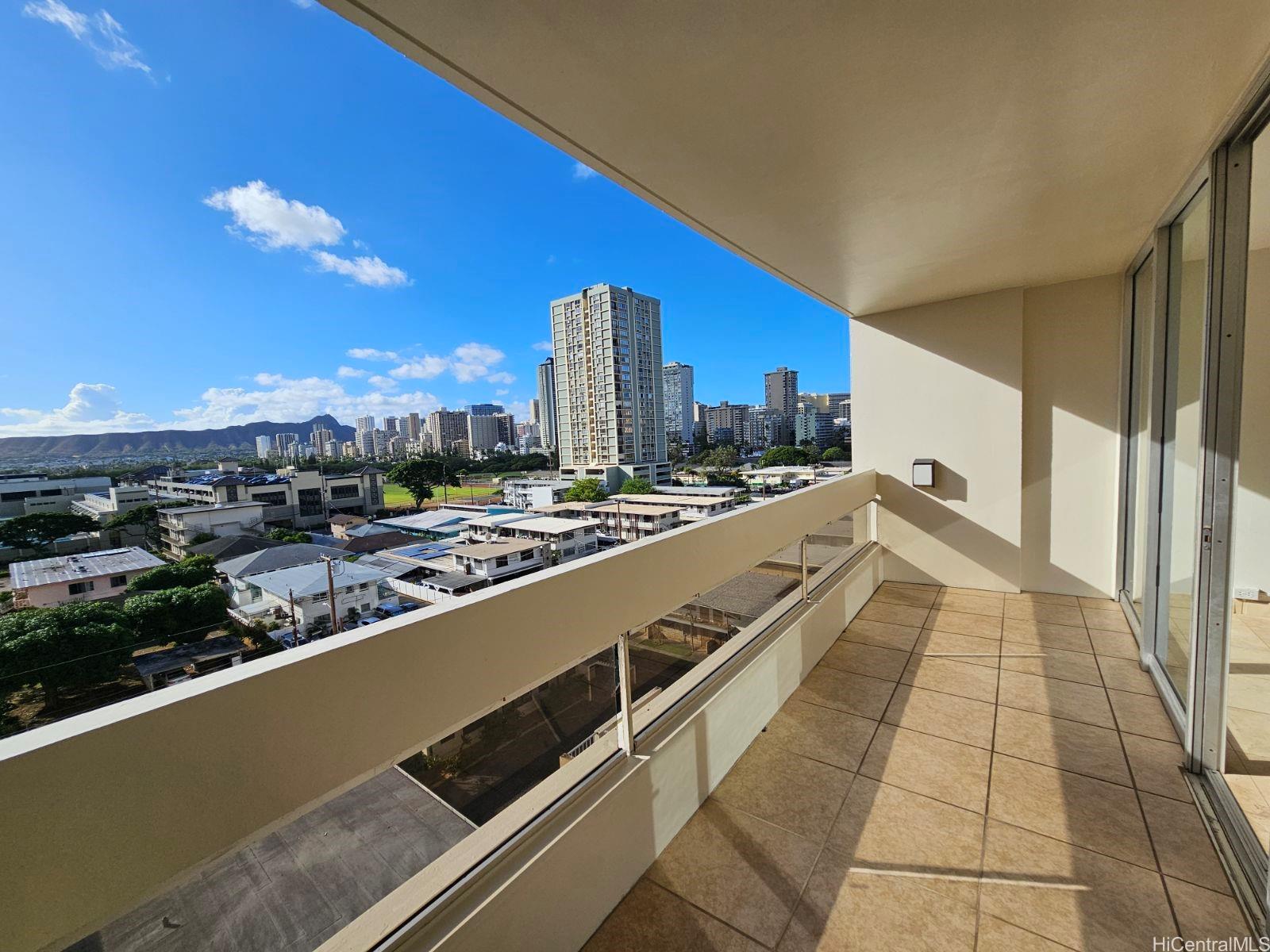 Ala Wai Plaza Skyrise condo # 800, Honolulu, Hawaii - photo 16 of 20