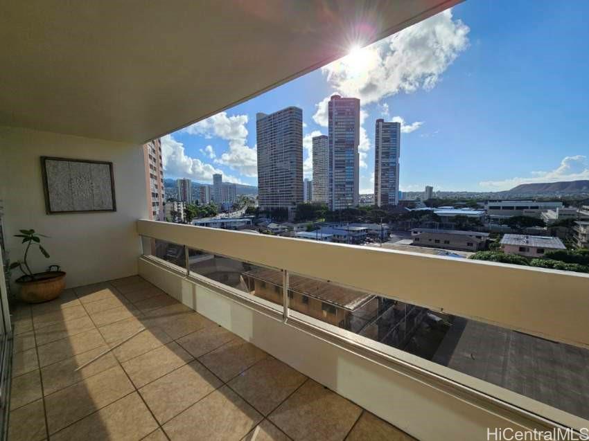 Ala Wai Plaza Skyrise condo # 800, Honolulu, Hawaii - photo 9 of 20