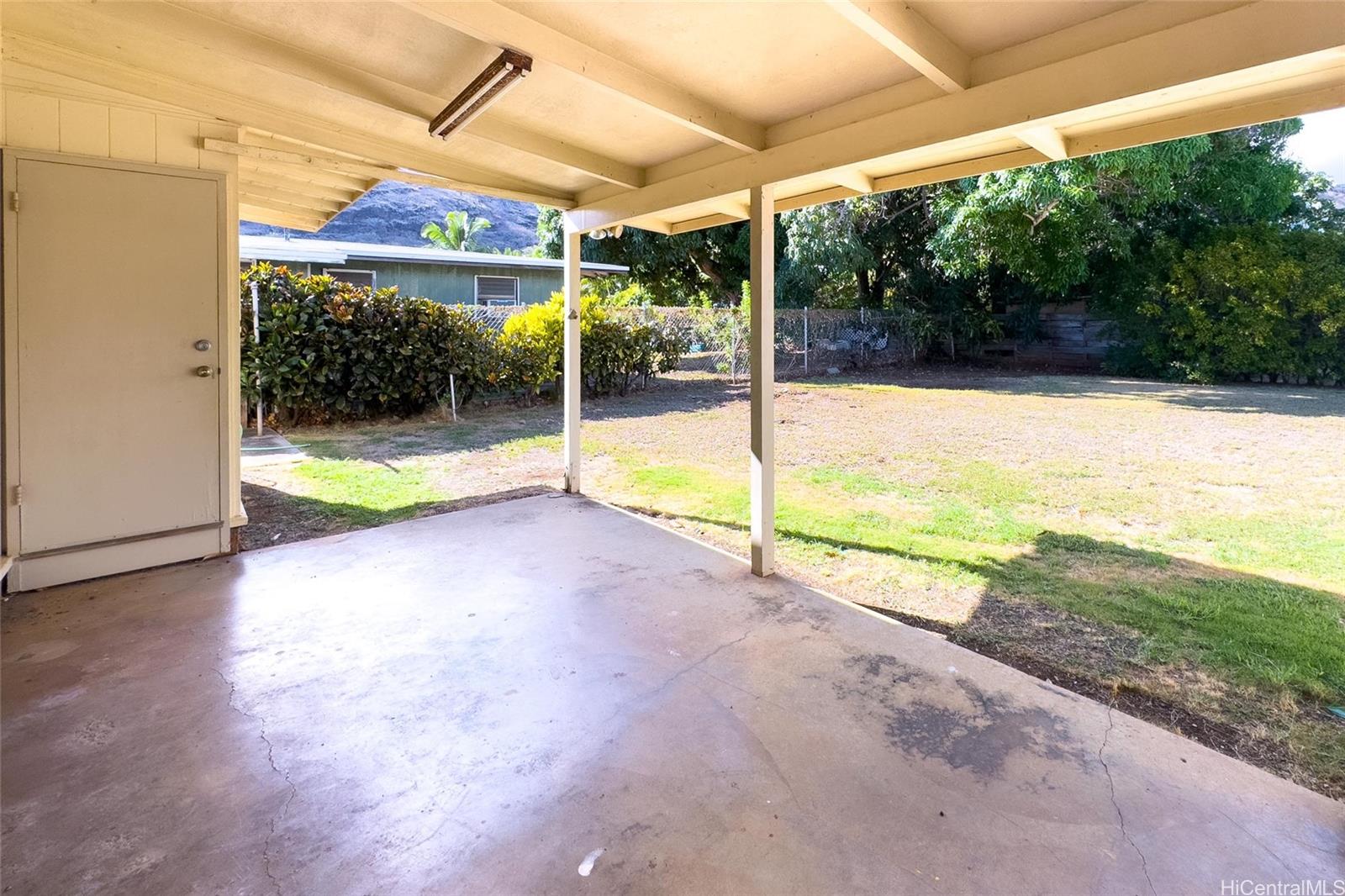 5558  Pia Street Niu Valley, Diamond Head home - photo 17 of 25