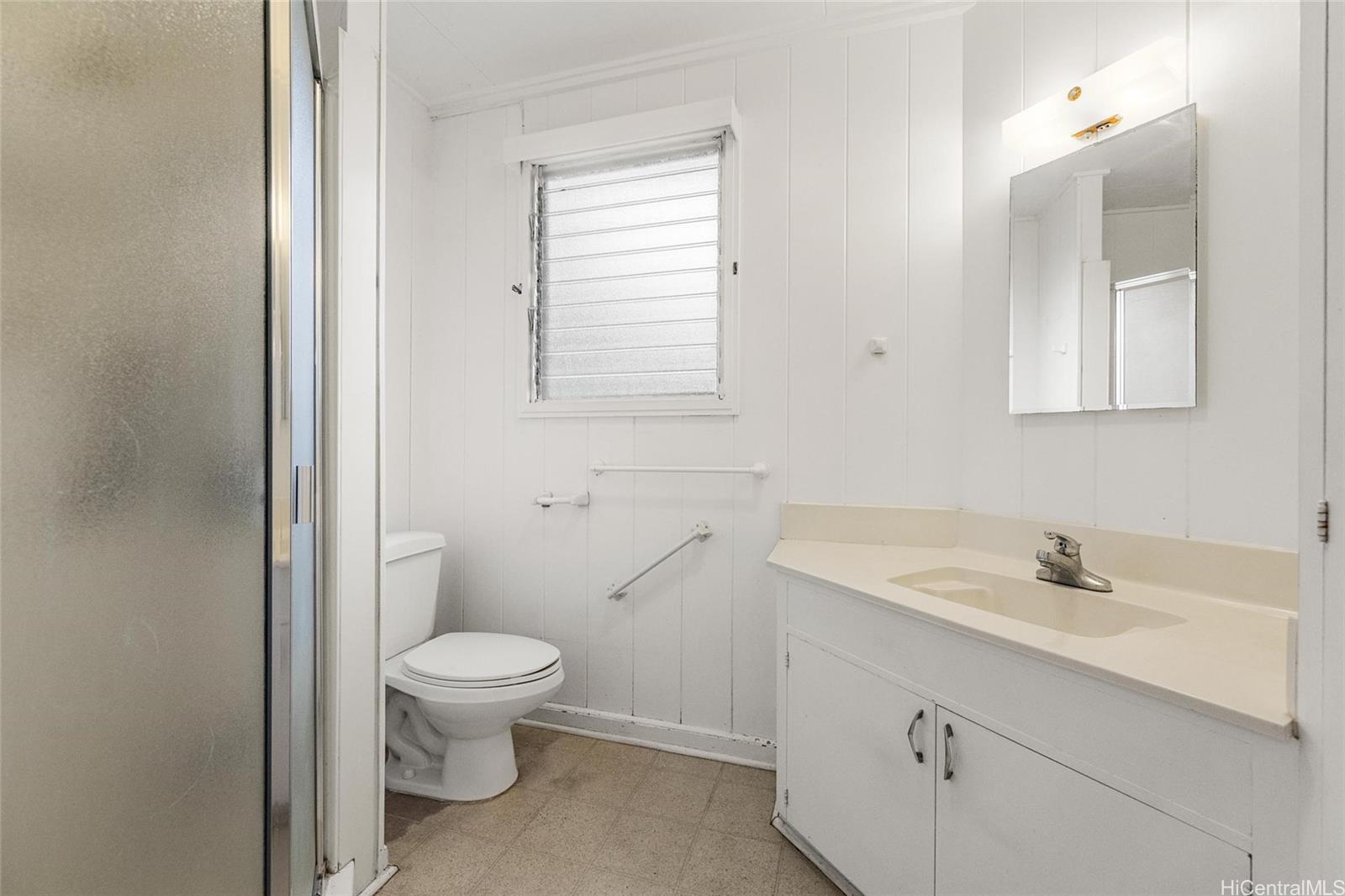 5558  Pia Street Niu Valley, Diamond Head home - photo 8 of 25