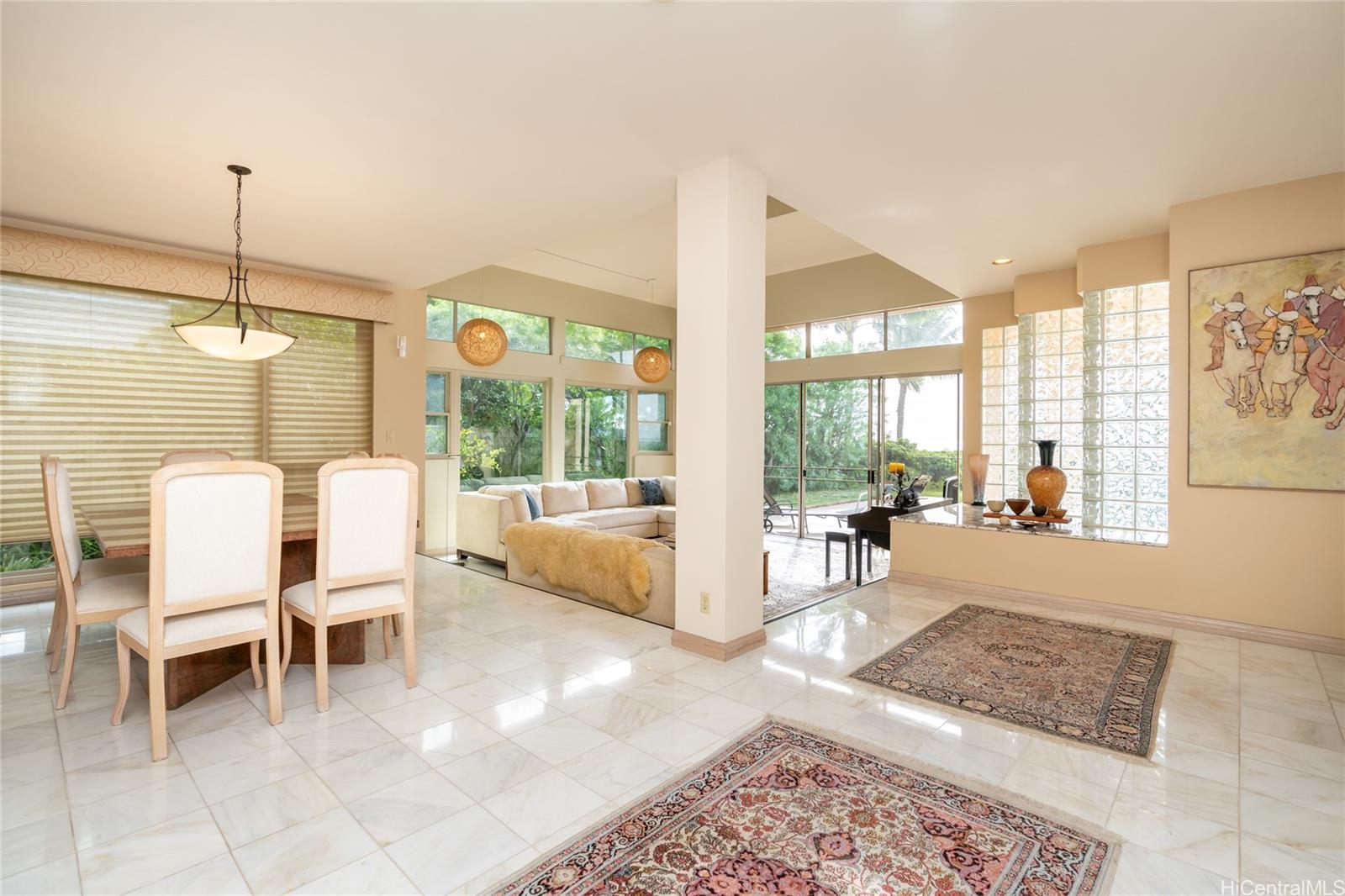 5577 Kalanianaole Hwy Honolulu - Rental - photo 8 of 24