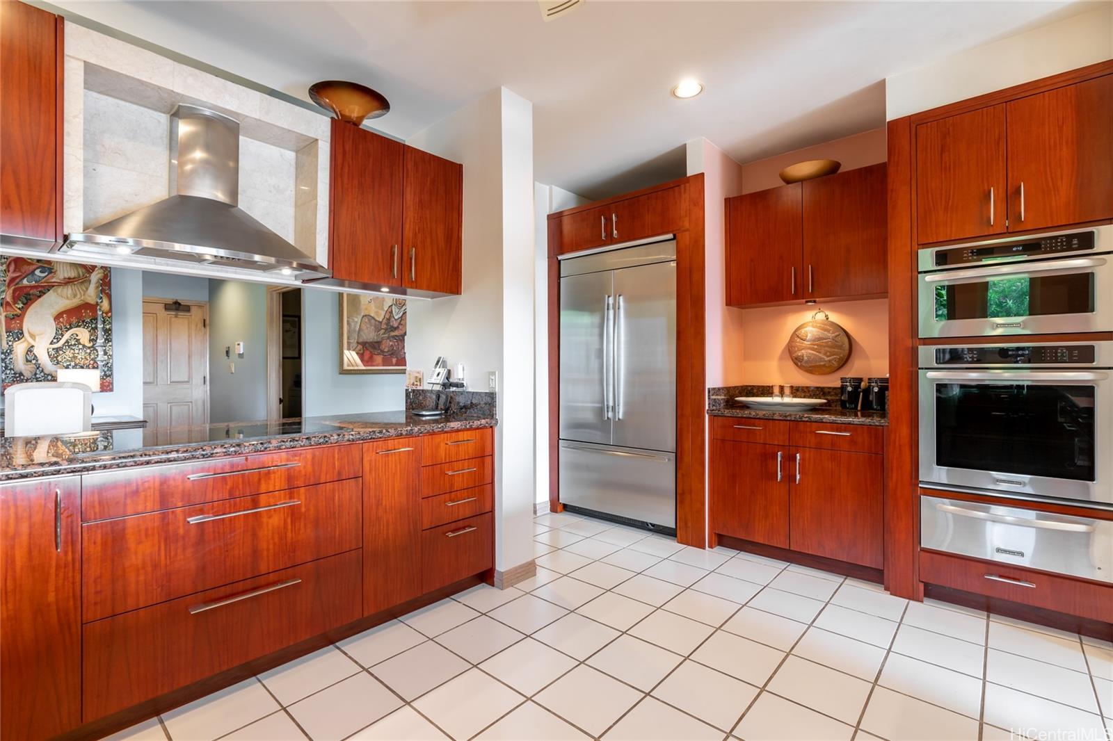 5577 Kalanianaole Hwy Honolulu - Rental - photo 9 of 24