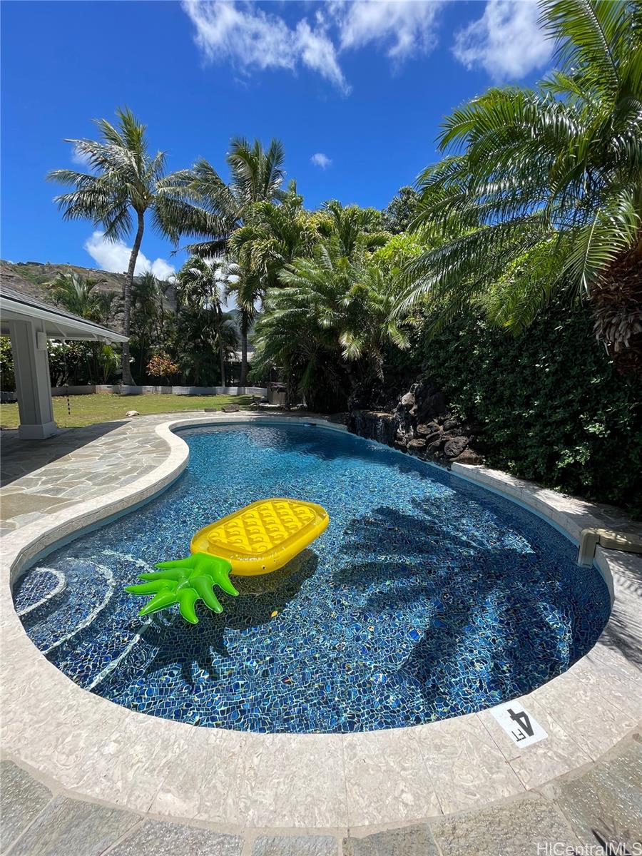 5596 Kalanianaole Hwy Honolulu - Rental - photo 7 of 11