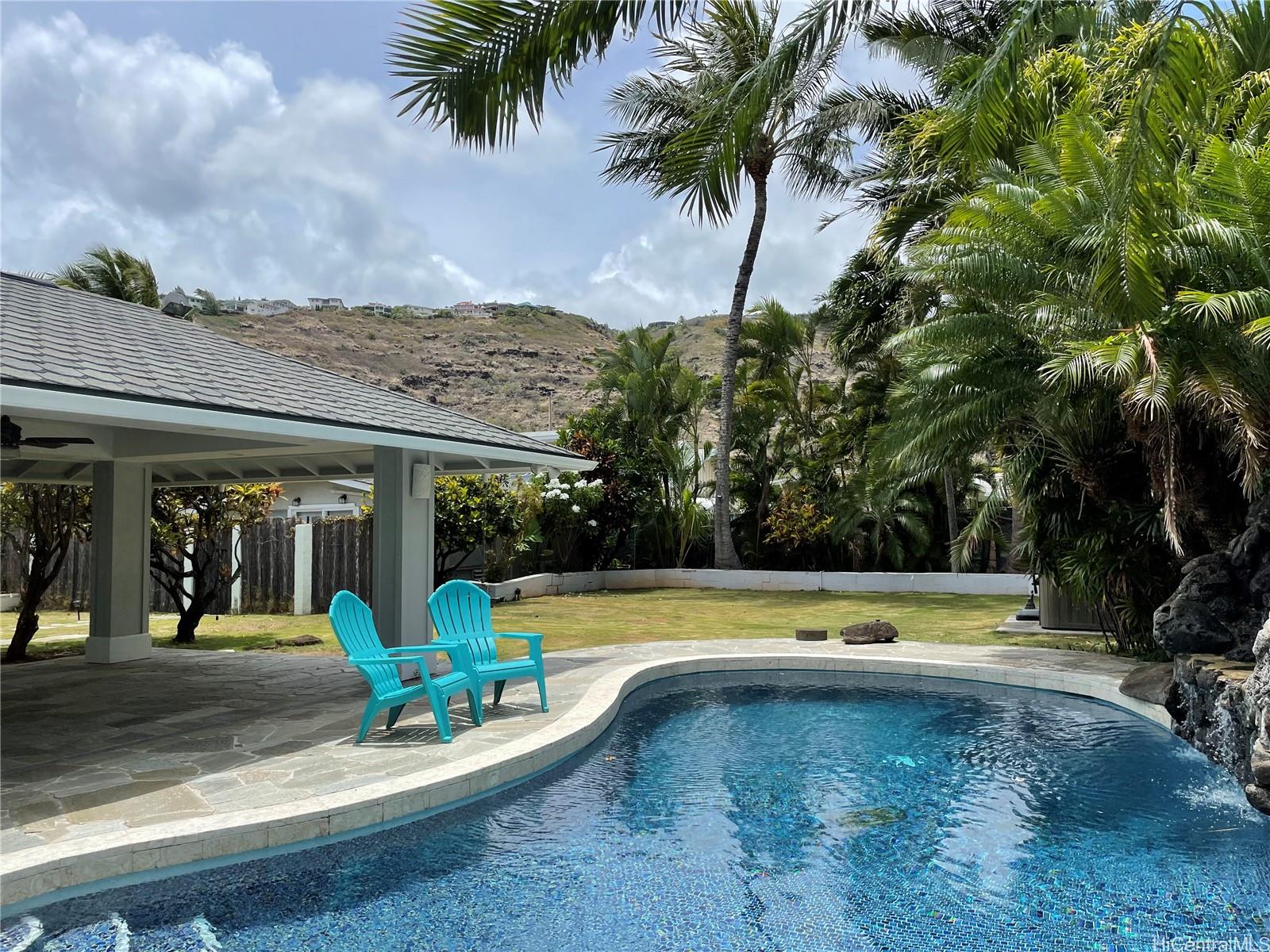 5596 Kalanianaole Hwy Honolulu - Rental - photo 8 of 11