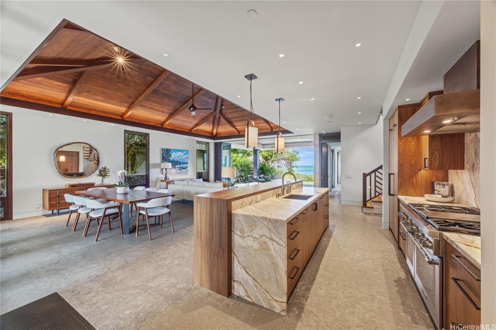 56-201  Kamehameha Hwy Malaekahana, North Shore home - photo 6 of 22