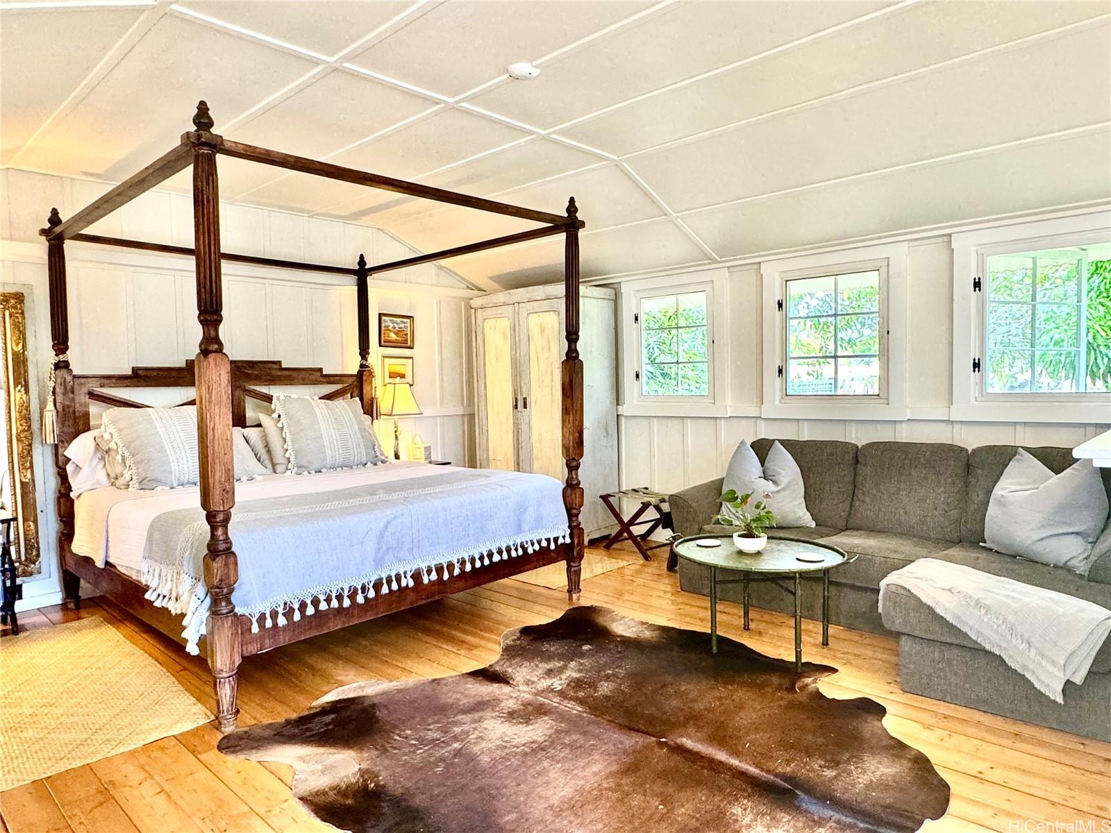 56-2864 Akoni Pule Hwy Hawi Big Island commercial real estate photo4 of 6