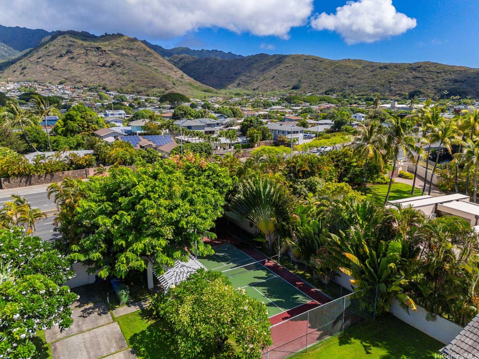 5641  Kalanianaole Hwy Niu Beach, Diamond Head home - photo 23 of 25