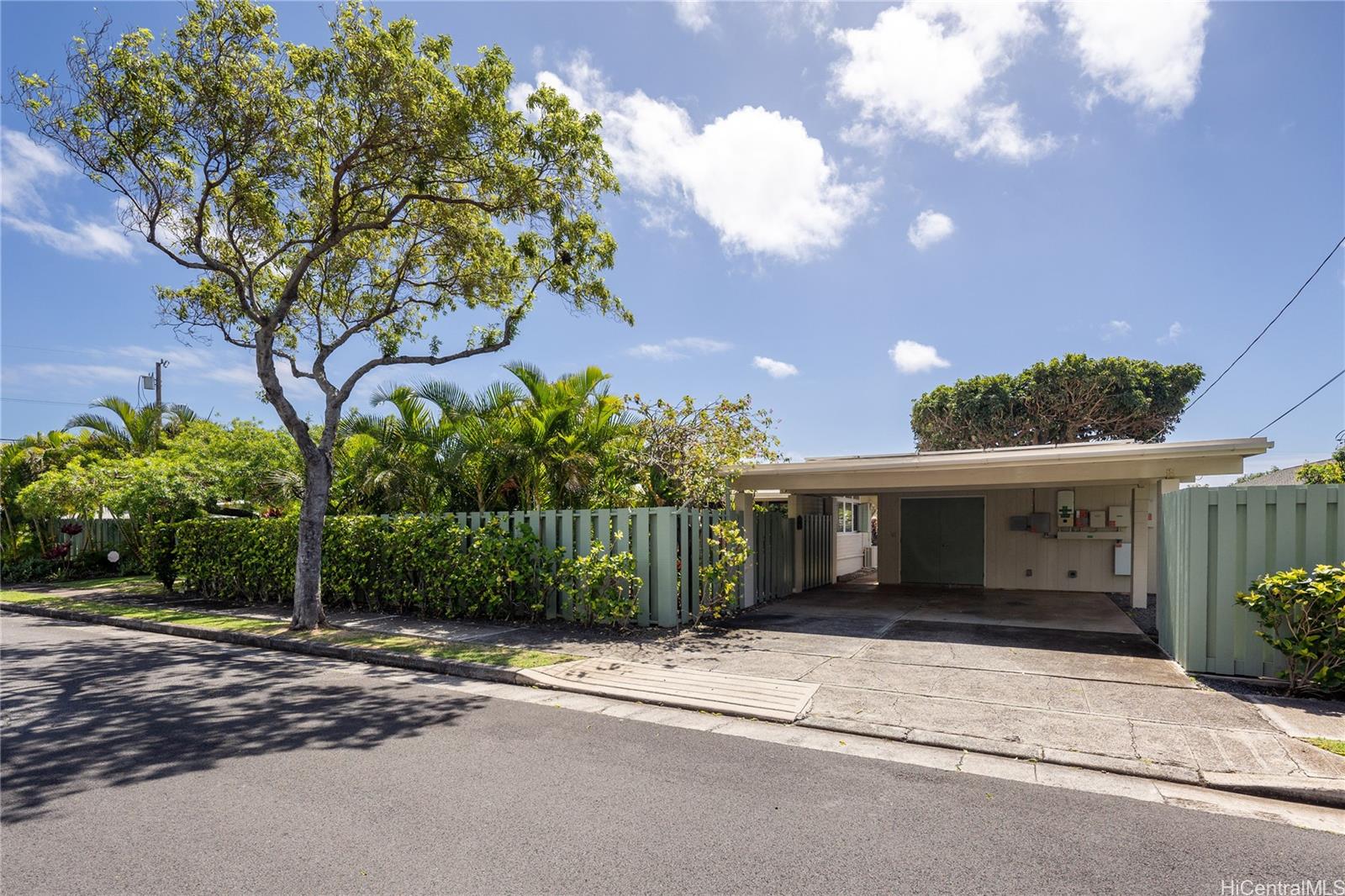 5645  Kawaikui Street Niu Valley, Diamond Head home - photo 19 of 19