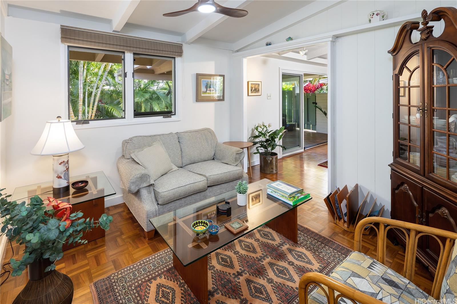 5645  Kawaikui Street Niu Valley, Diamond Head home - photo 5 of 19