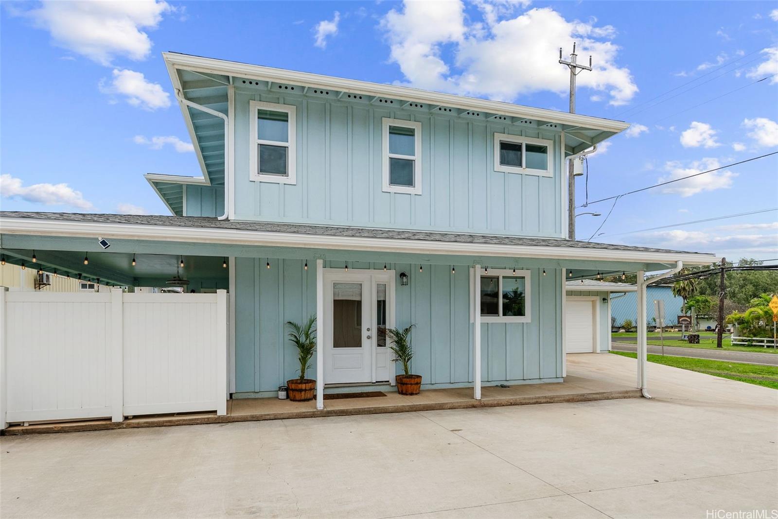 56-458  Kamehameha Hwy Kahuku, North Shore home - photo 2 of 24