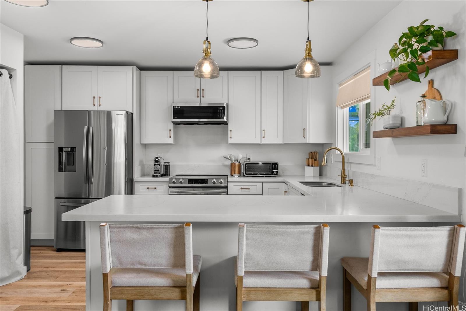 56-458  Kamehameha Hwy Kahuku, North Shore home - photo 7 of 24