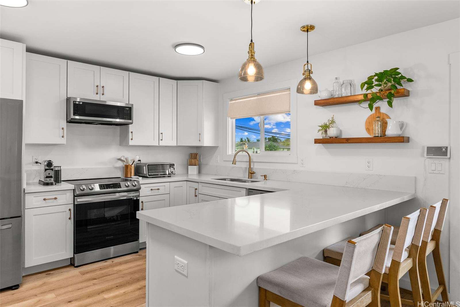 56-458  Kamehameha Hwy Kahuku, North Shore home - photo 8 of 24