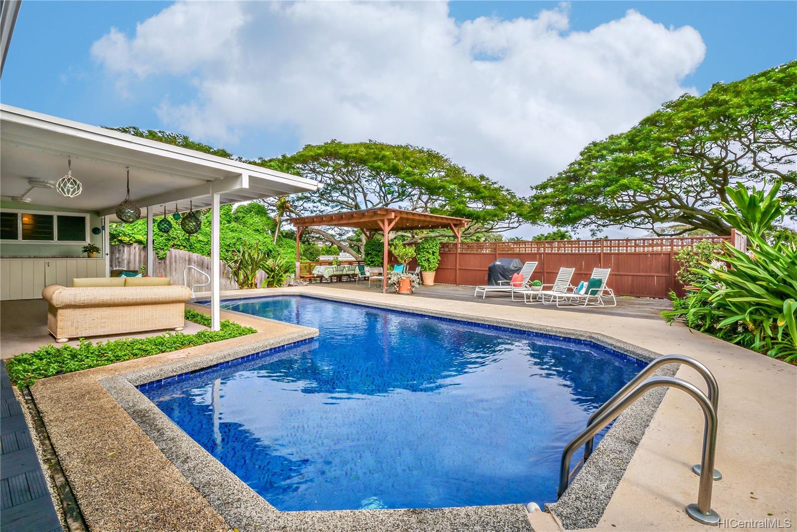 57 Kaneohe Bay Drive , Kailua house for sale Aikahi Park Kailua