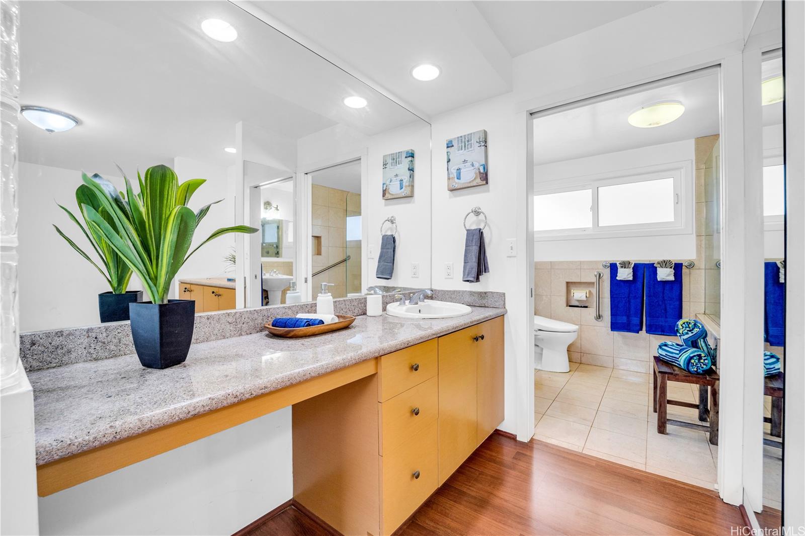 5701 Haleola Street Honolulu - Rental - photo 14 of 24