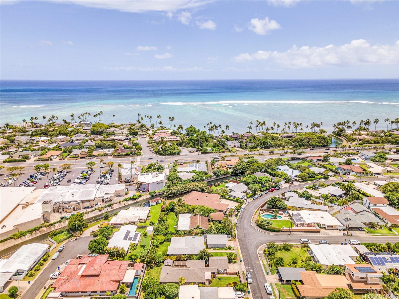 5701 Haleola Street Honolulu - Rental - photo 23 of 24