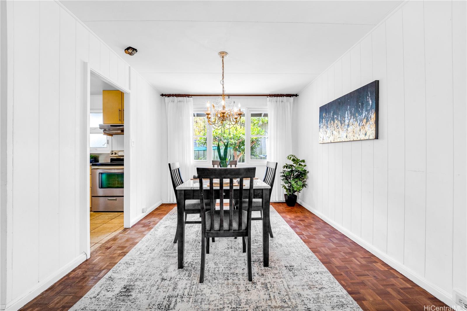 5701 Haleola Street Honolulu - Rental - photo 4 of 24