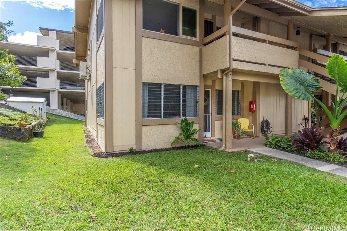 575 Hahaione Street townhouse # D104, Honolulu, Hawaii - photo 24 of 25