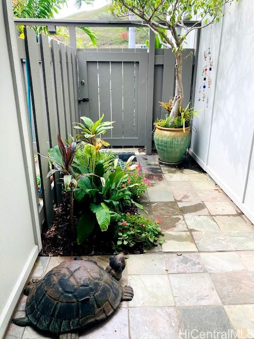 575 Keolu Dr Kailua - Rental - photo 3 of 21