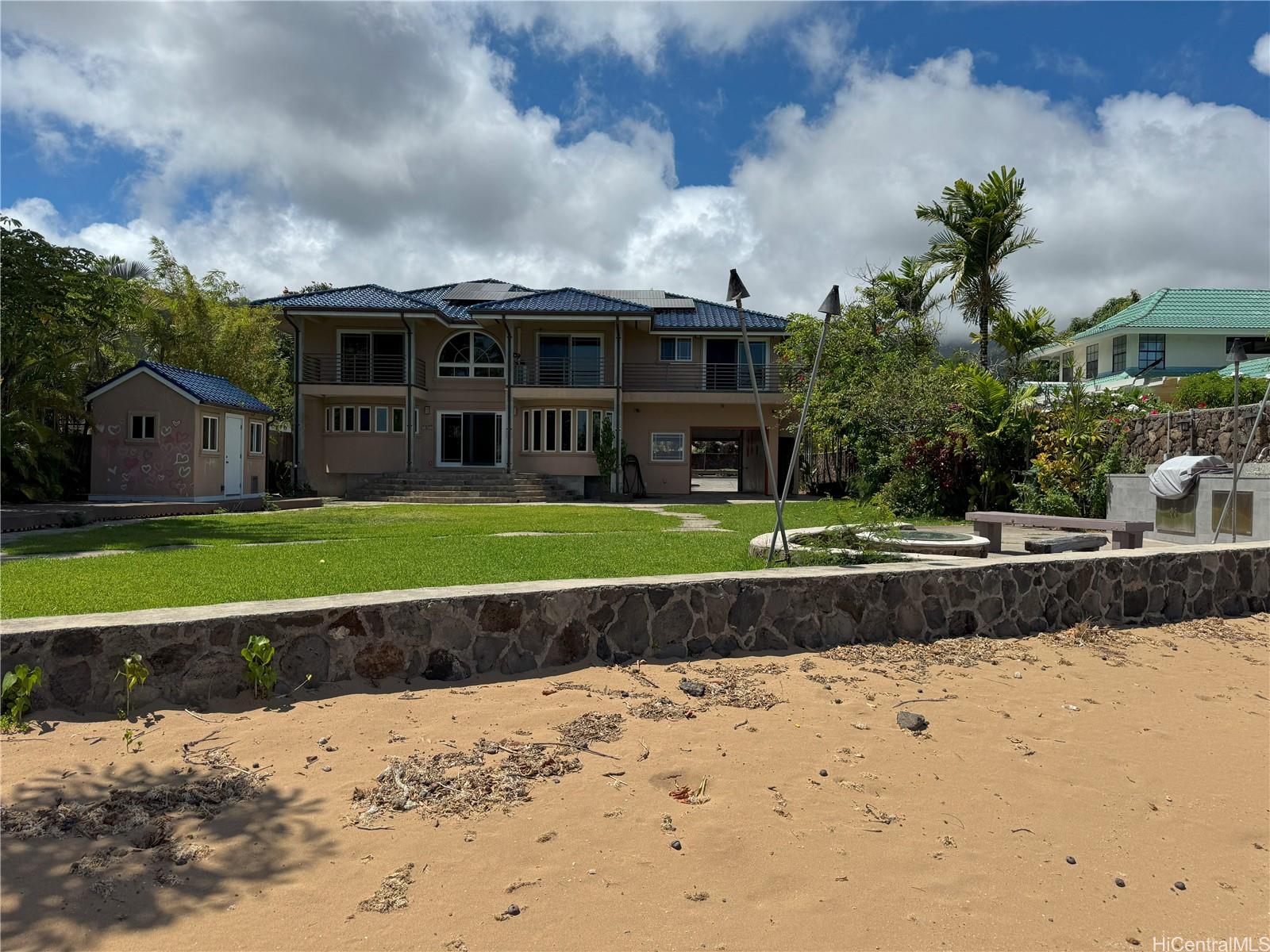 5789  Kalanianaole Hwy Niu Beach, Diamond Head home - photo 23 of 25