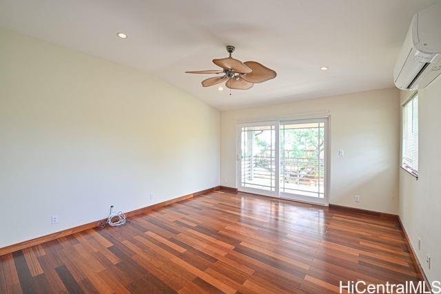 5789  Kalanianaole Hwy Niu Beach, Diamond Head home - photo 9 of 25