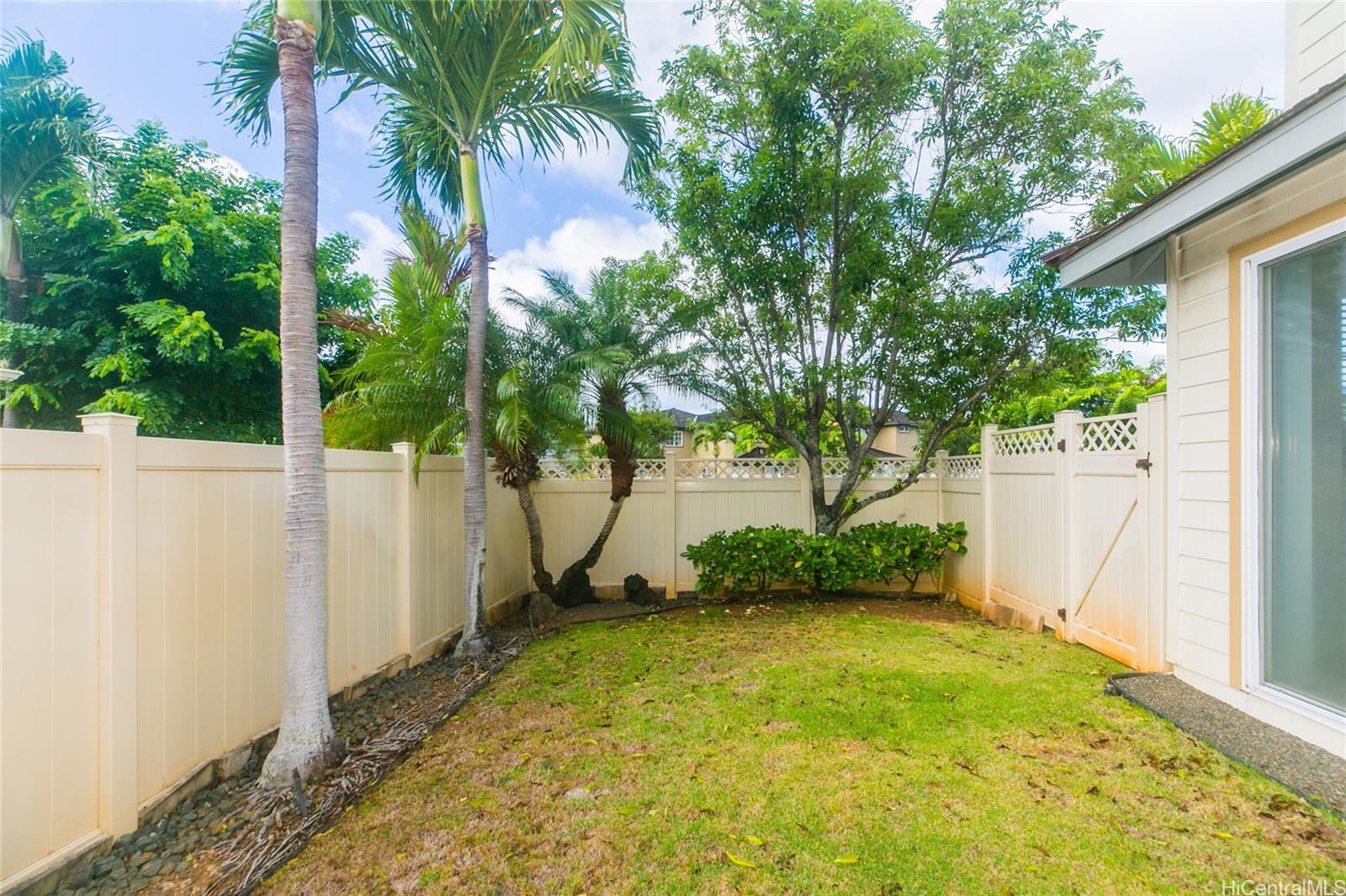 HKP-AOAO townhouse # B311, Honolulu, Hawaii - photo 20 of 25