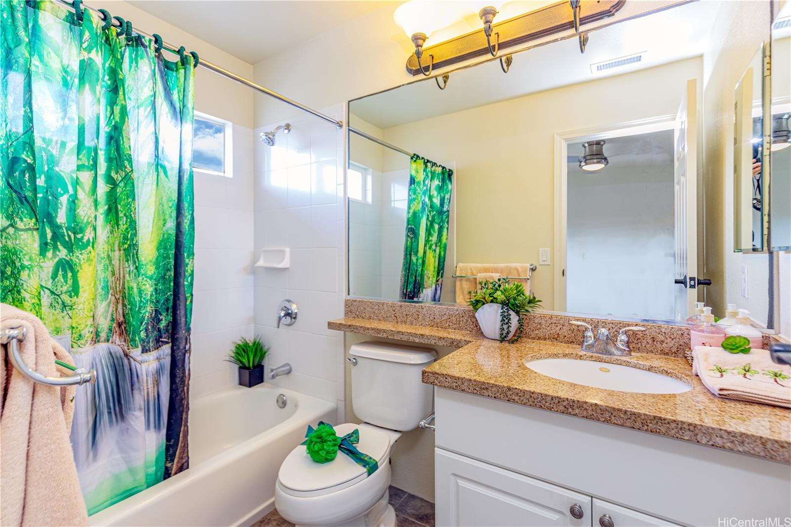 580 Lunalilo Home Road townhouse # B3403, Honolulu, Hawaii - photo 15 of 22