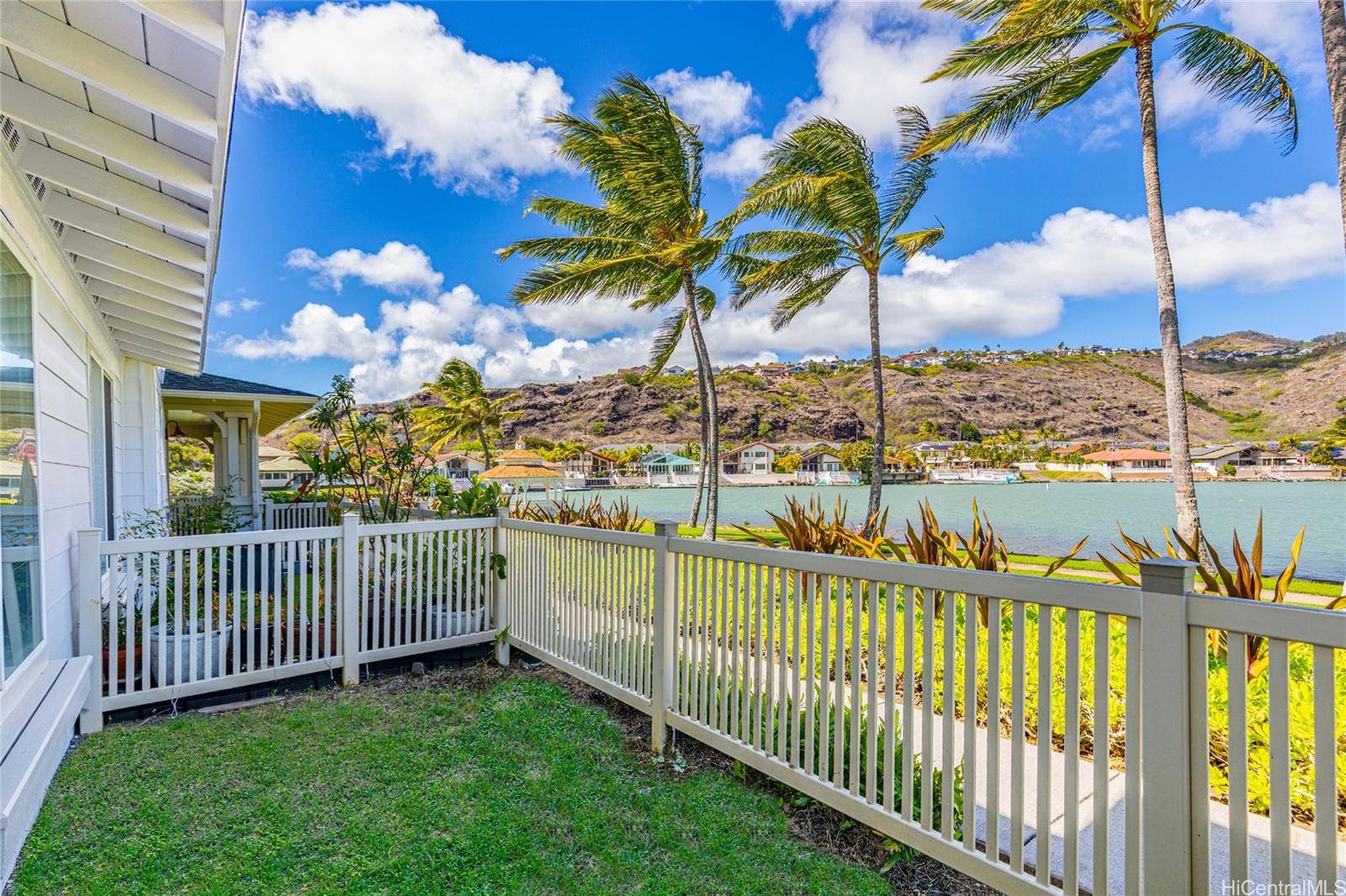 580 Lunalilo Home Road townhouse # B3403, Honolulu, Hawaii - photo 4 of 22