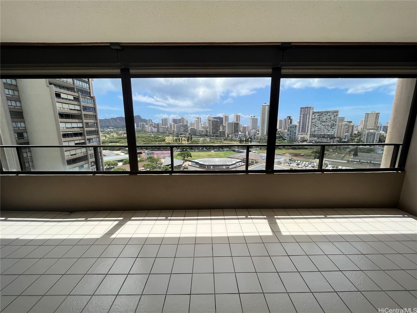 Royal Iolani 2002, 581 Kamoku Street, Honolulu Kapiolani condo