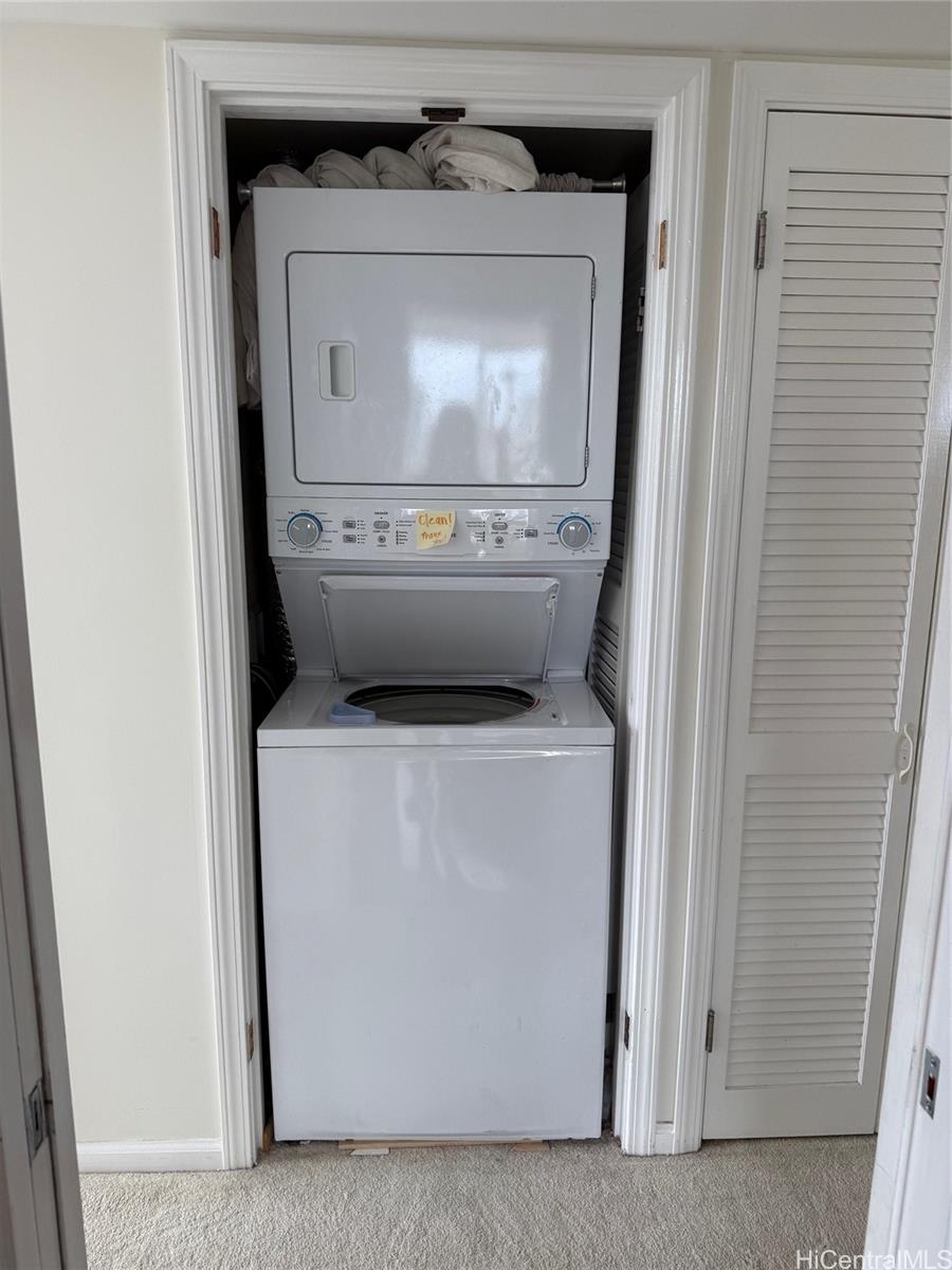 Royal Iolani condo # 2506, Honolulu, Hawaii - photo 5 of 25