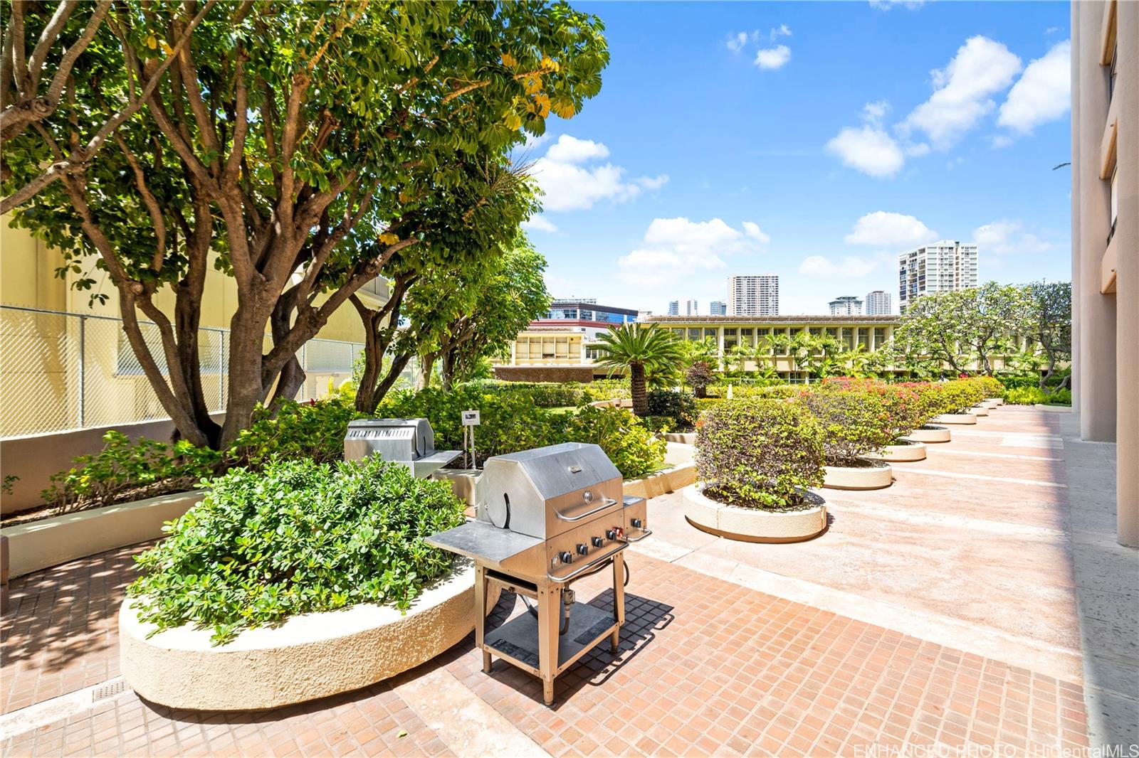 Royal Iolani condo # 2906, Honolulu, Hawaii - photo 18 of 23