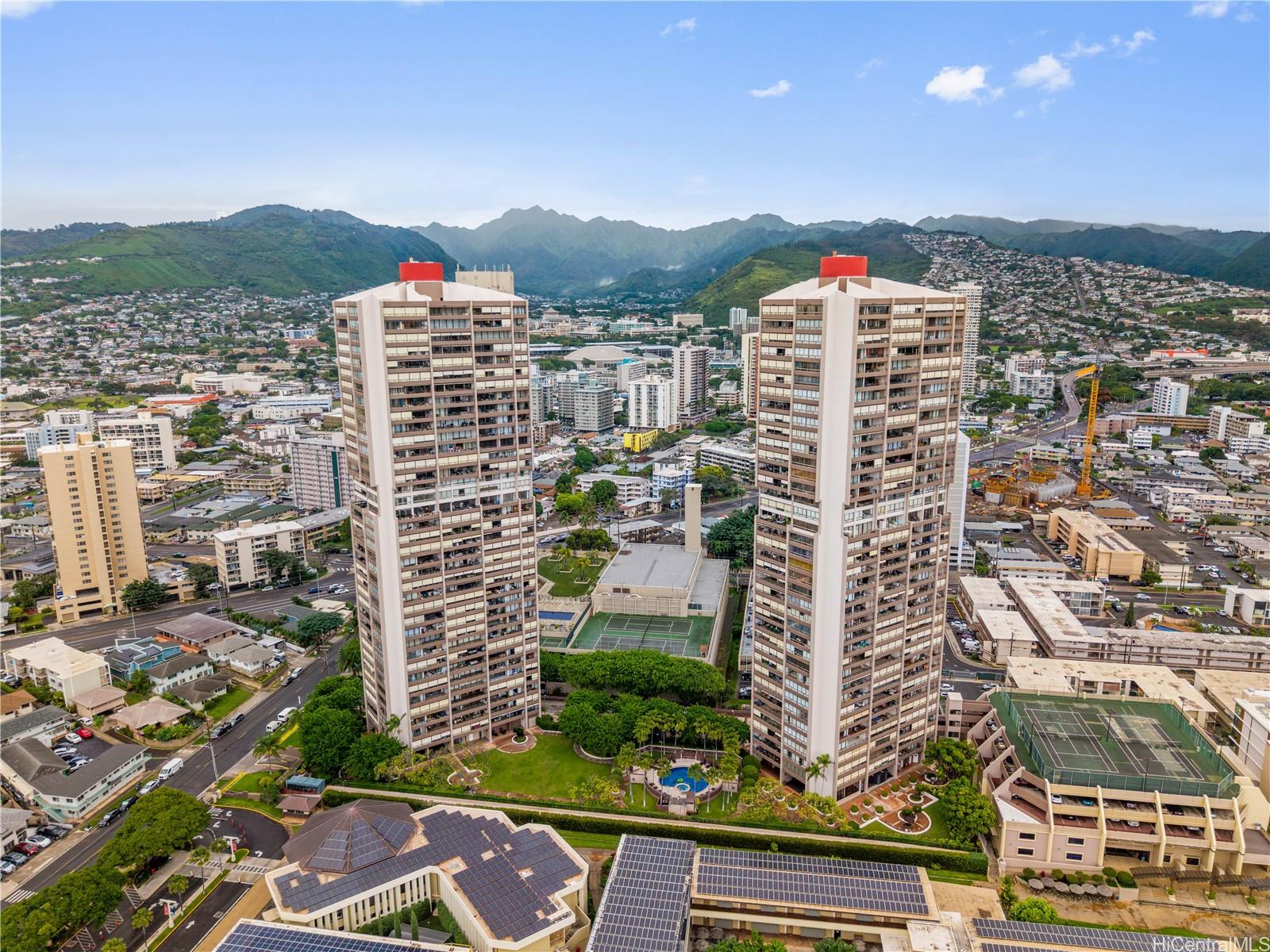 Royal Iolani condo # 3704, Honolulu, Hawaii - photo 24 of 25