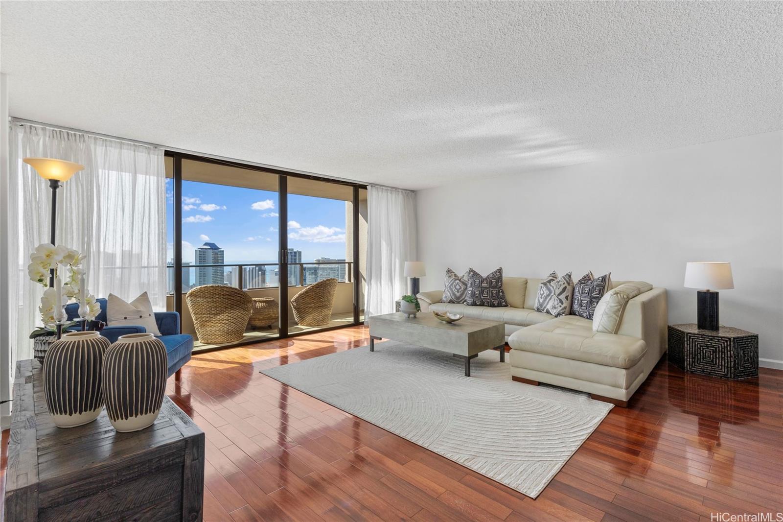 Royal Iolani condo # 3802, Honolulu, Hawaii - photo 2 of 25