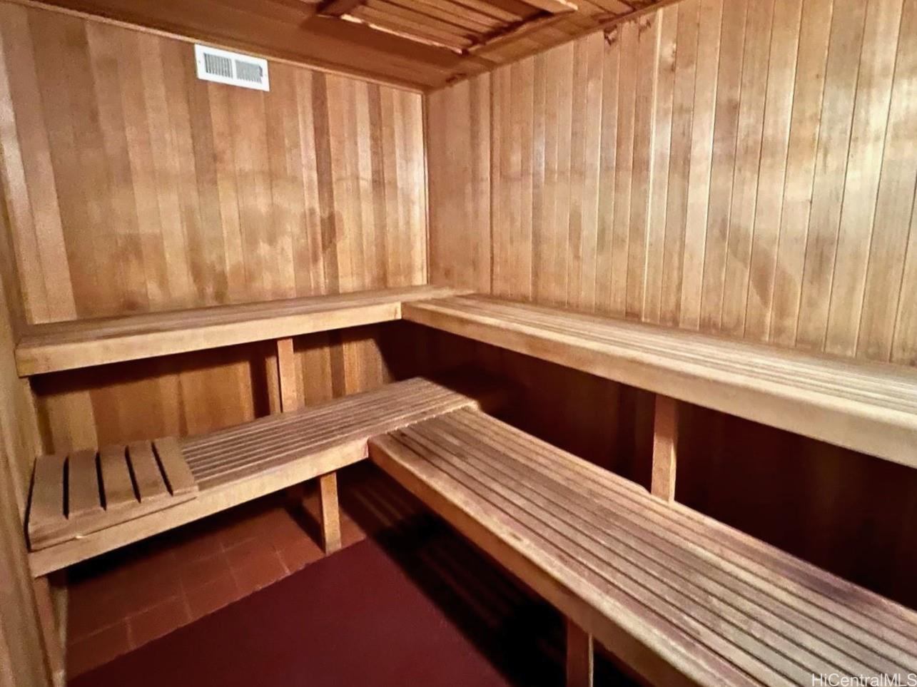 Royal Iolani condo # 908, Honolulu, Hawaii - photo 18 of 25