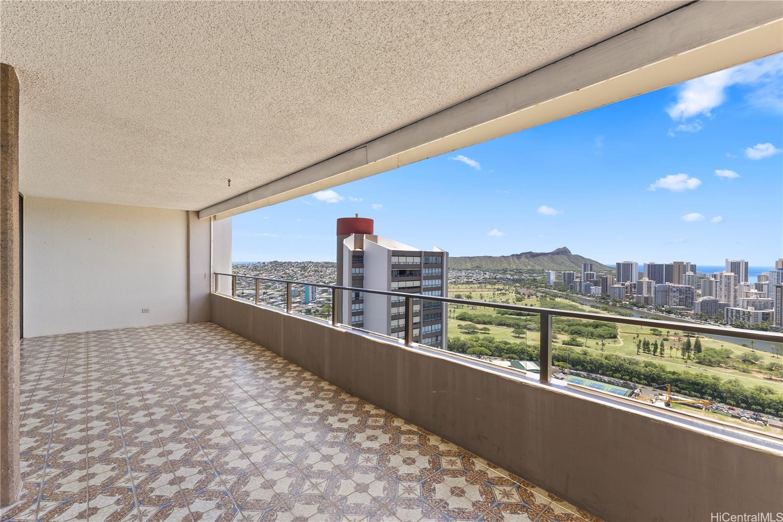 Royal Iolani condo # PH4, Honolulu, Hawaii - photo 2 of 25