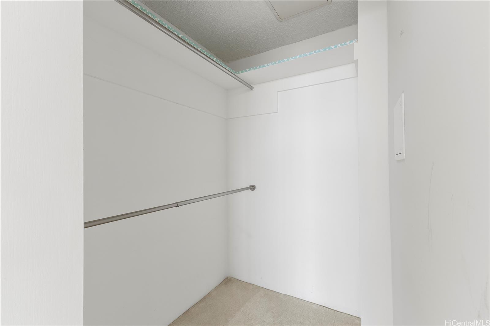 Royal Iolani condo # PH4, Honolulu, Hawaii - photo 11 of 25