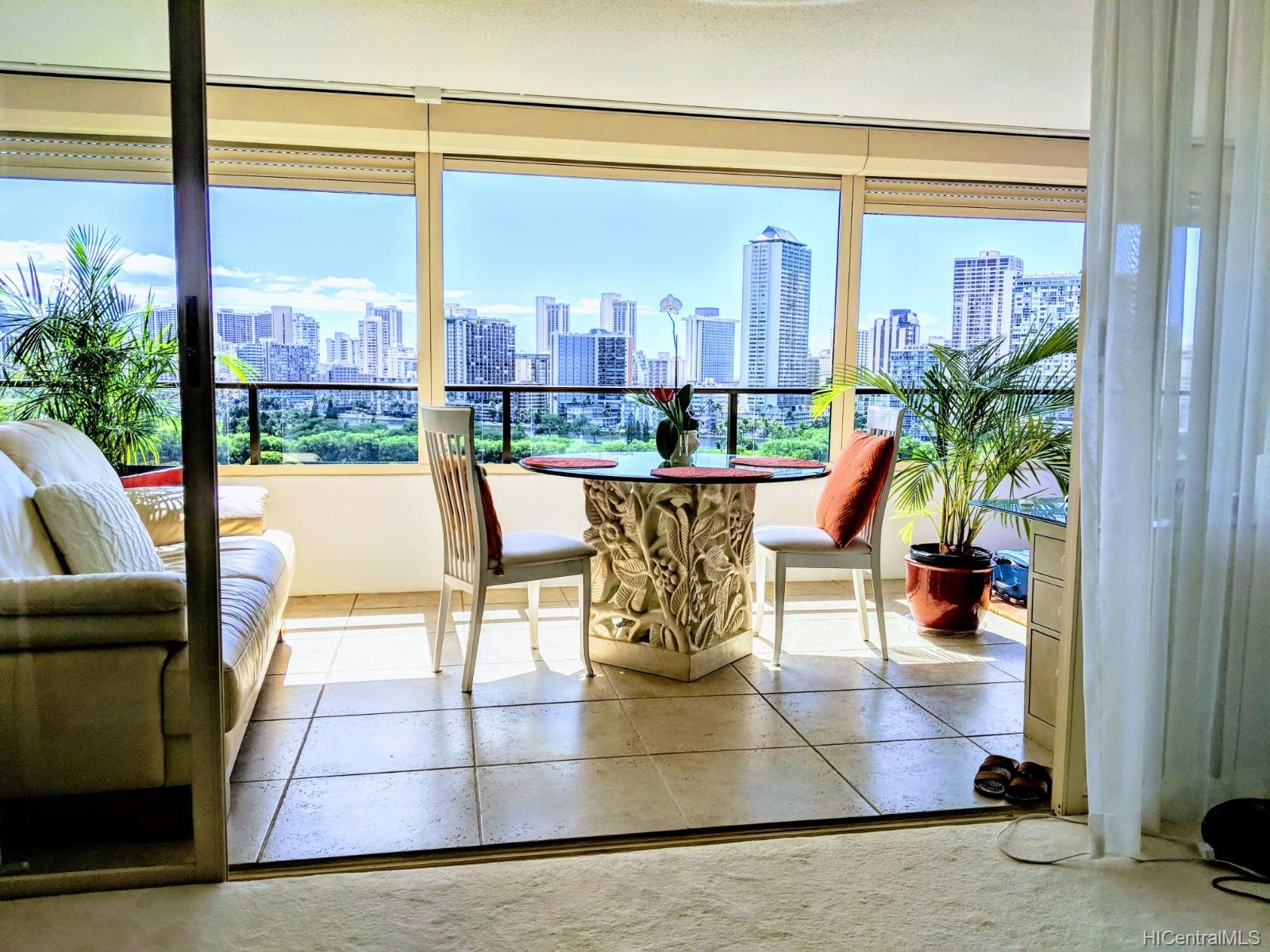 Royal Iolani EWA1504, 581 kamoku Streets, Honolulu Kapiolani