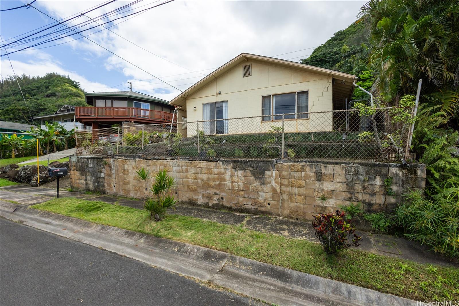 58-148  Wehiwa Place Sunset/velzy, North Shore home - photo 19 of 24