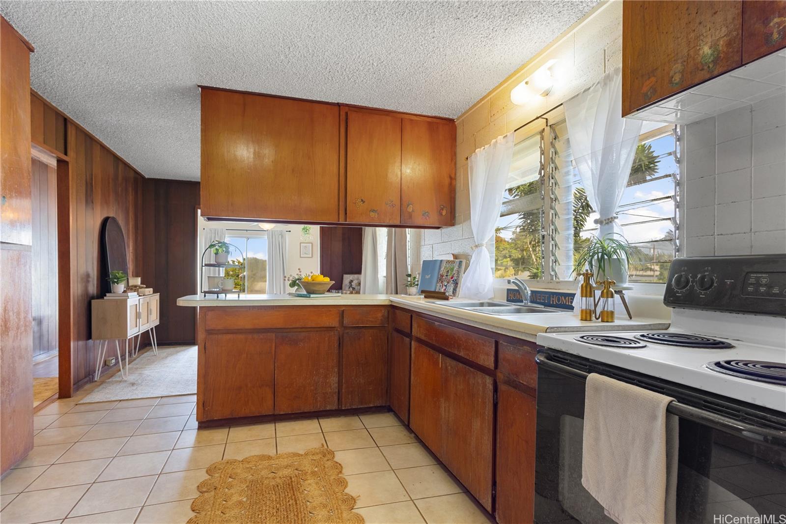 58-148  Wehiwa Place Sunset/velzy, North Shore home - photo 9 of 24