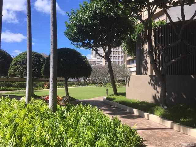 Royal Iolani condo # 3007, Honolulu, Hawaii - photo 22 of 25
